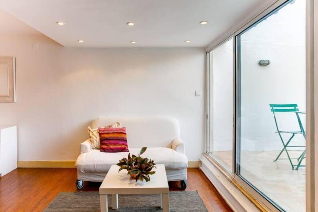 Balcony Apartment In Lisbon Center Eksteriør bilde